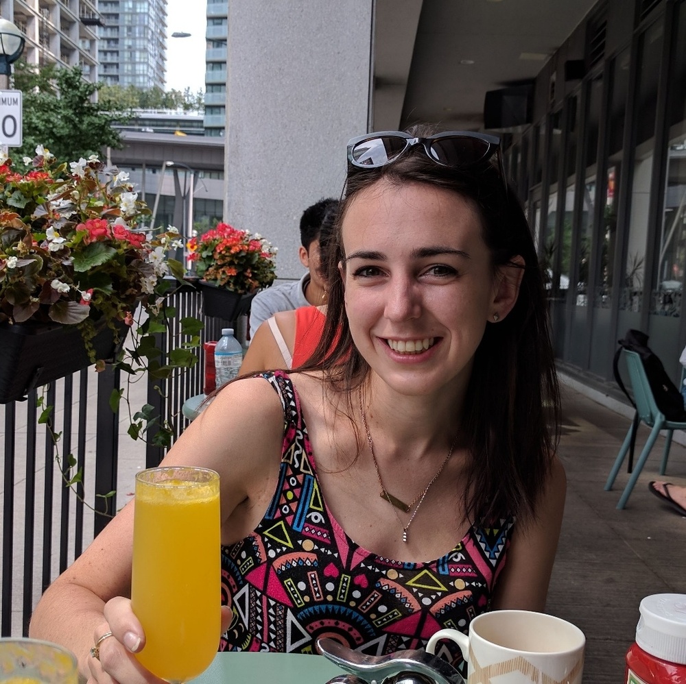 Meet your Posher, Nicole